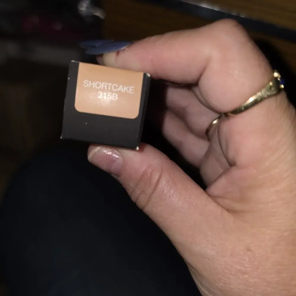 Huda Beauty Faux Filter Foundation Stick Buildable Cover Shortcake 315B